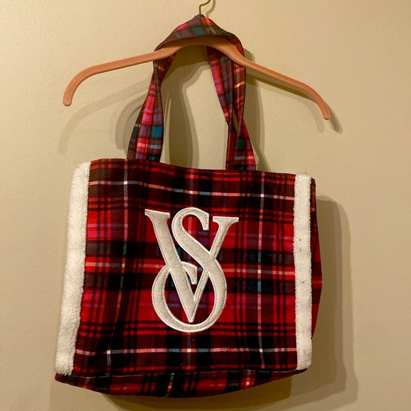 Victoria's Secret Pink / Red / Green Plaid Faux Sherpa Tote w/ single snap - Picture 1 of 6